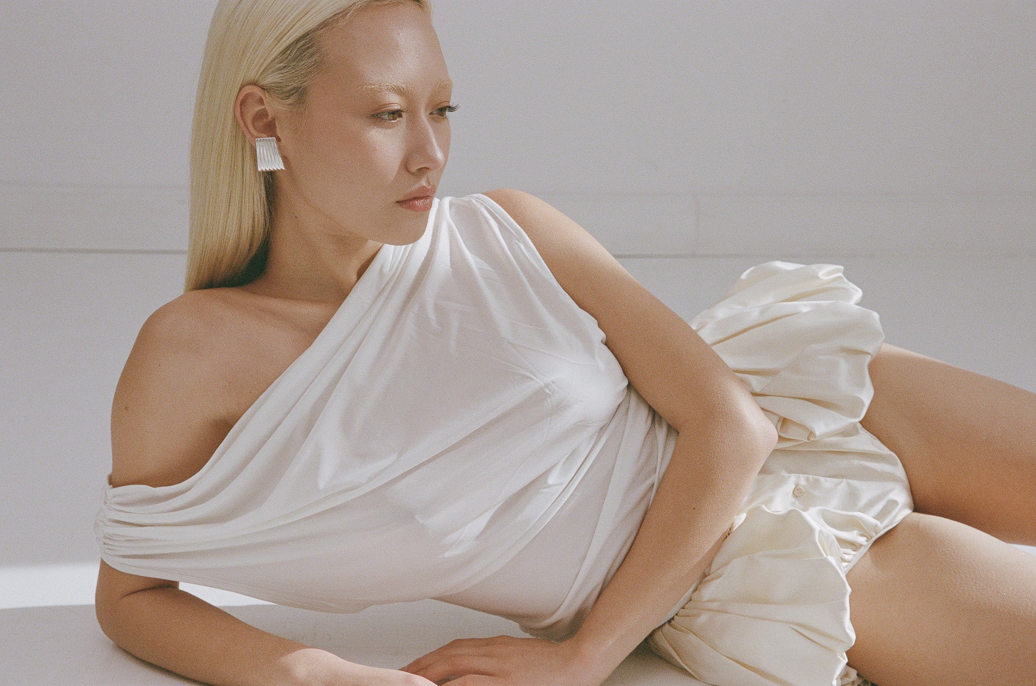 Caterpillar Earrings - Silver - SODA Fashion Haus