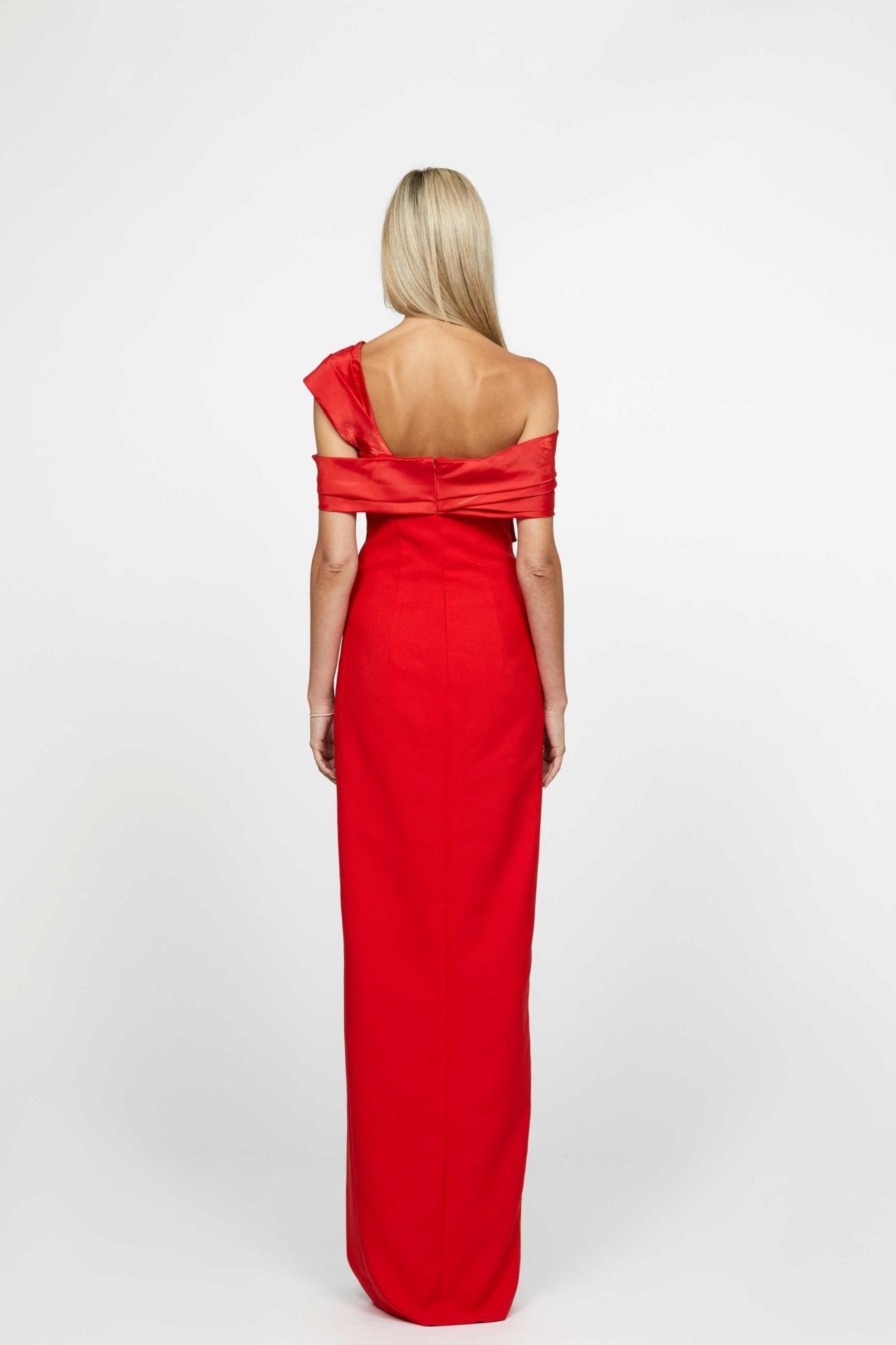 Delta Asymmetric Column Maxi - SODA Fashion Haus