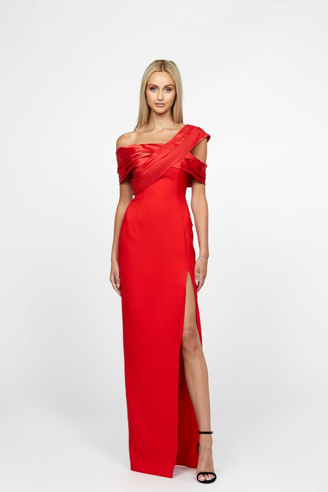 Delta Asymmetric Column Maxi - SODA Fashion Haus