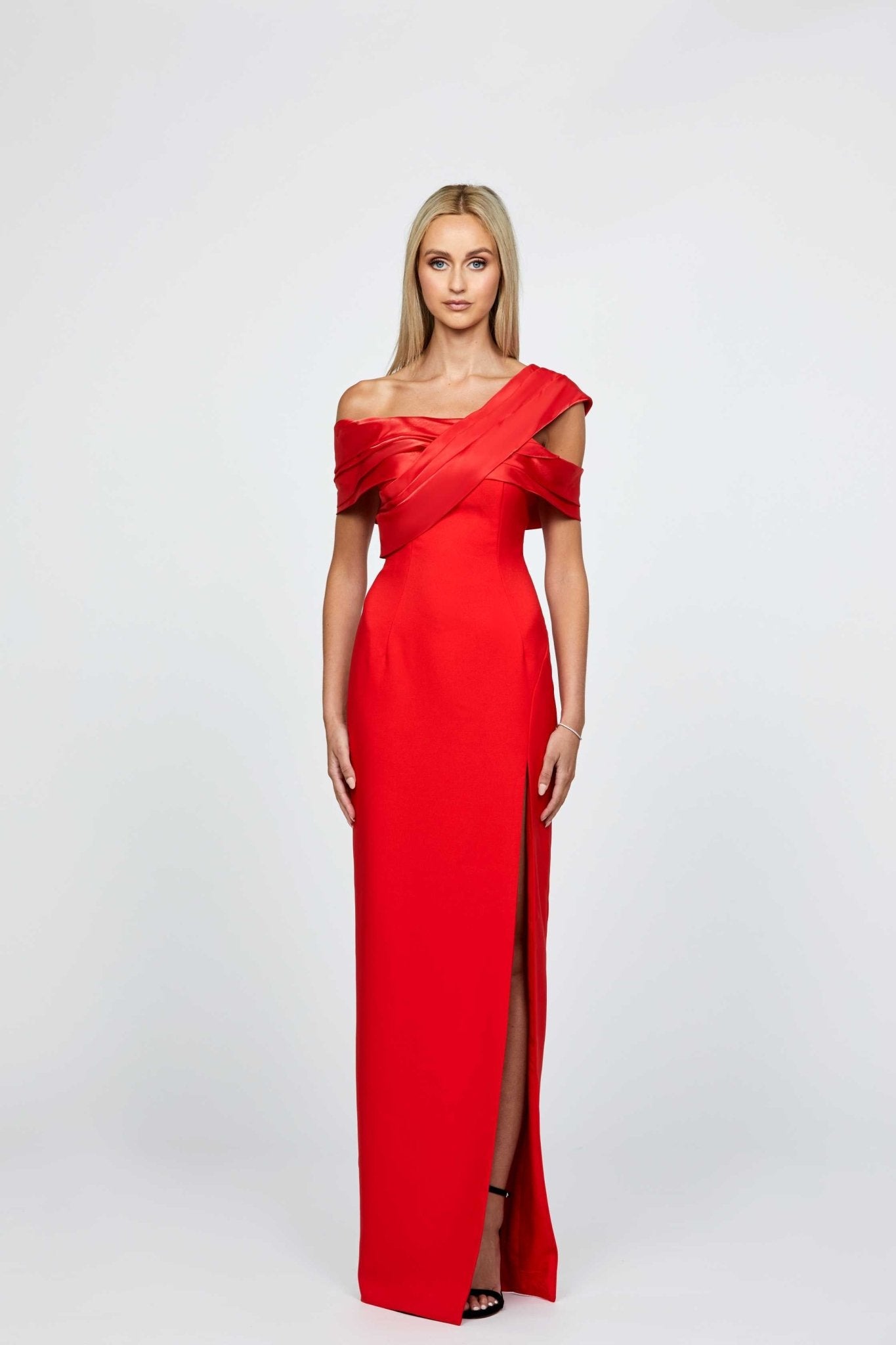 Delta Asymmetric Column Maxi - SODA Fashion Haus