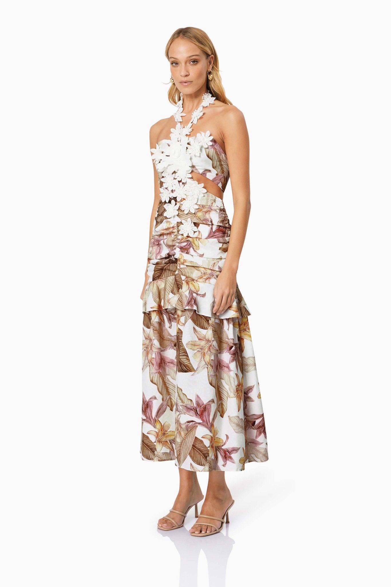 Meadow Floral Cocktail Dress In White - SODA Fashion Haus