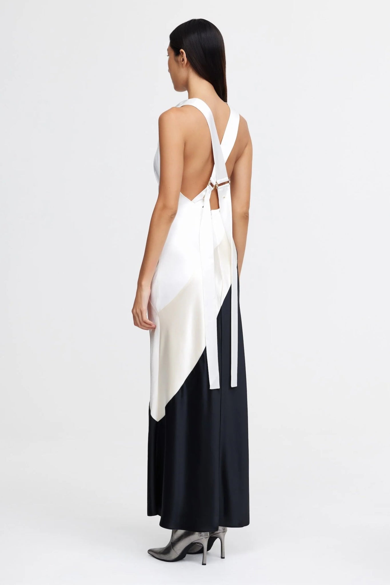 Shawcote Midi Dress - SODA Fashion Haus