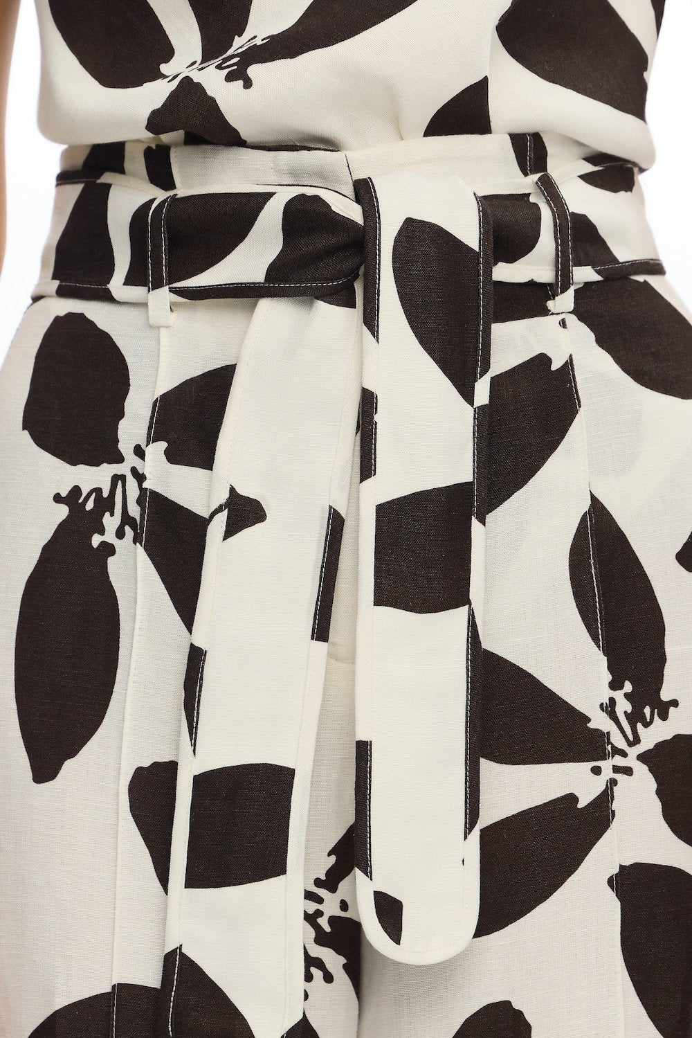 Jennifer Pant - SODA Fashion Haus