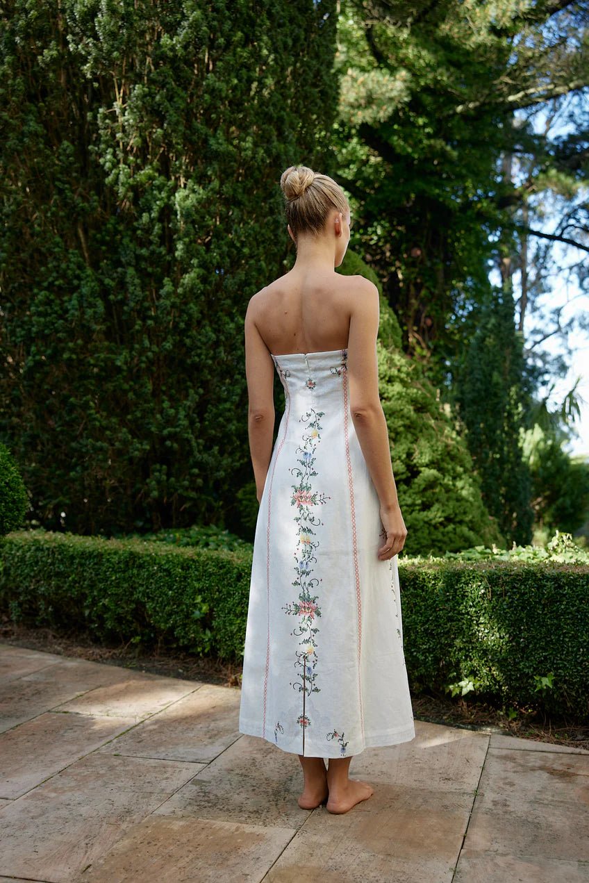 Maggie Harper Dress in Whisper Florale - SODA Fashion Haus