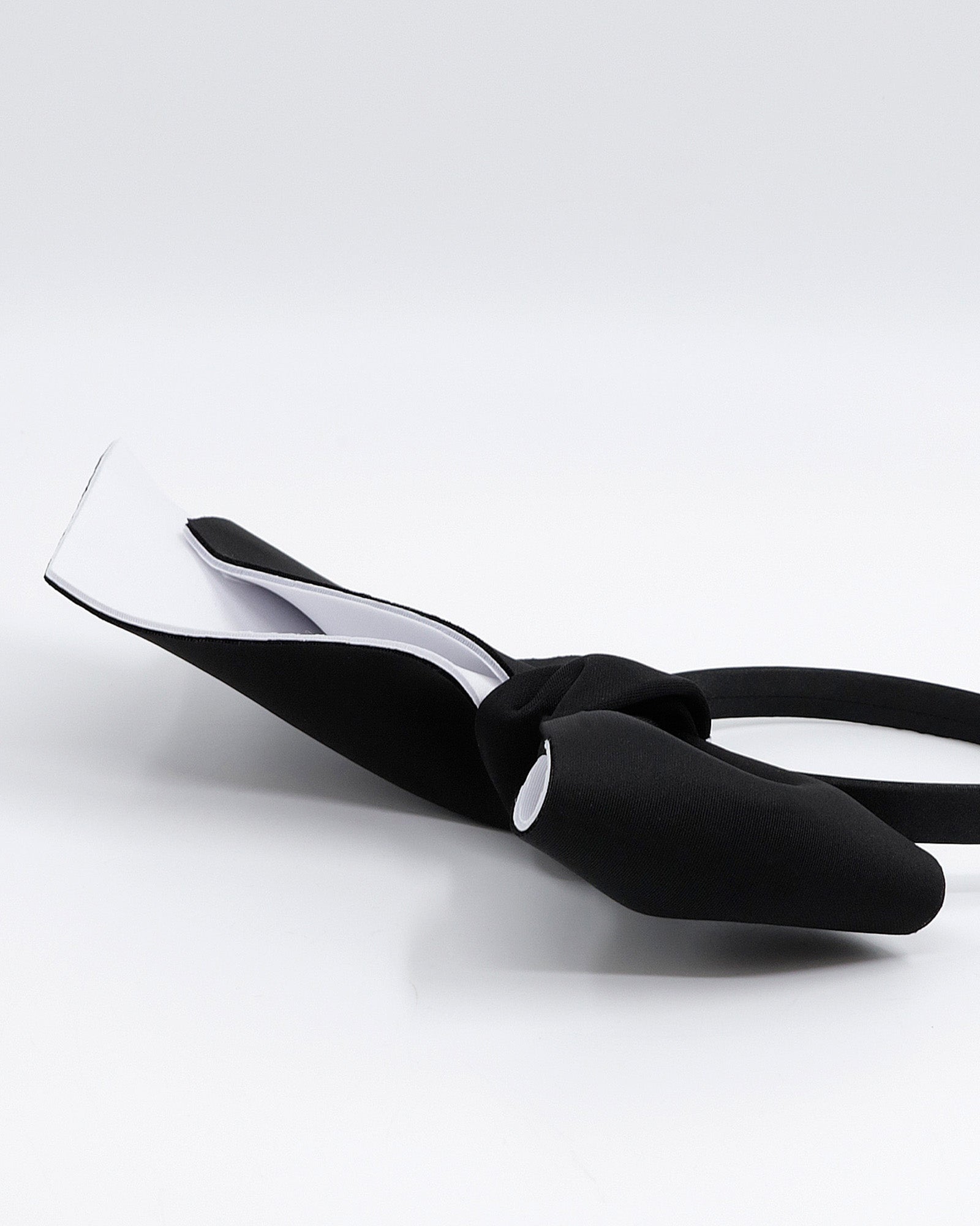Thumper (Black/White) - SODA Fashion Haus