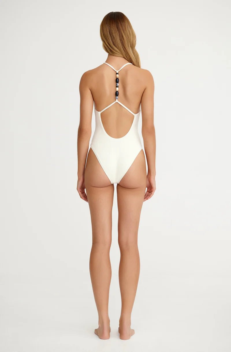 TIANA MALLIOT - SODA Fashion Haus