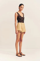 Wallis lace scoop neck tank - black - SODA Fashion Haus